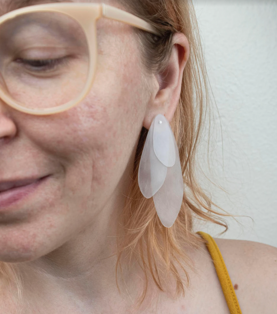 single-use plastic earrings